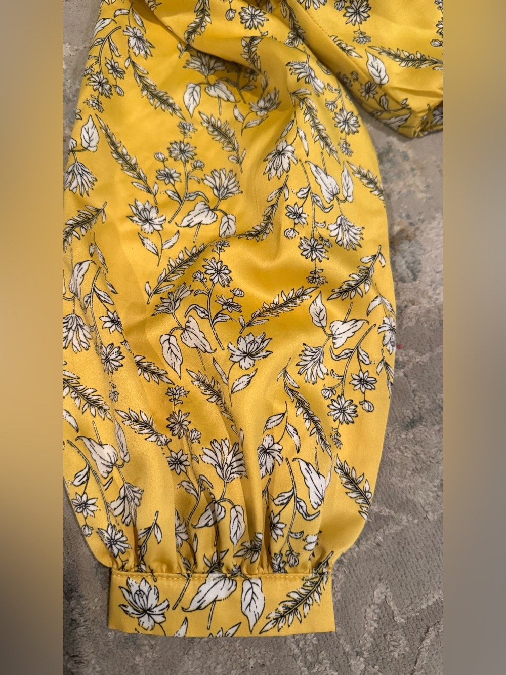 One-Shoulder Yellow Floral Ruffle Dress - Picture 3 of 3